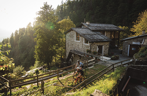 Tour in Gravel da Sondrio a Bianzone