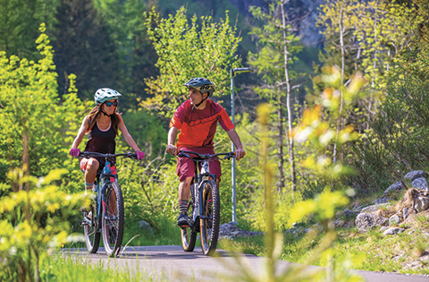 Tour e-MTB in Val Masino